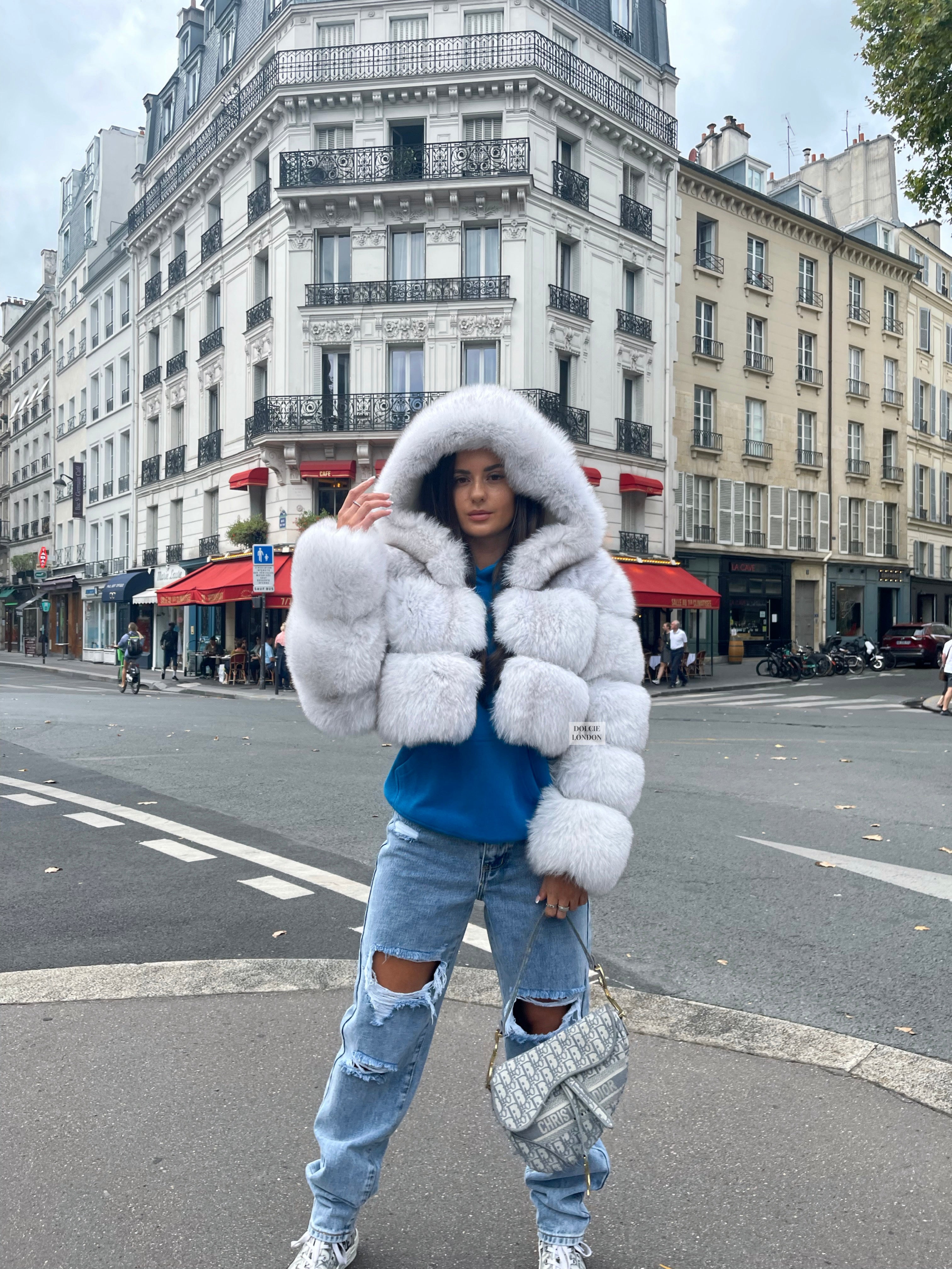 Cropped white deals fur coat
