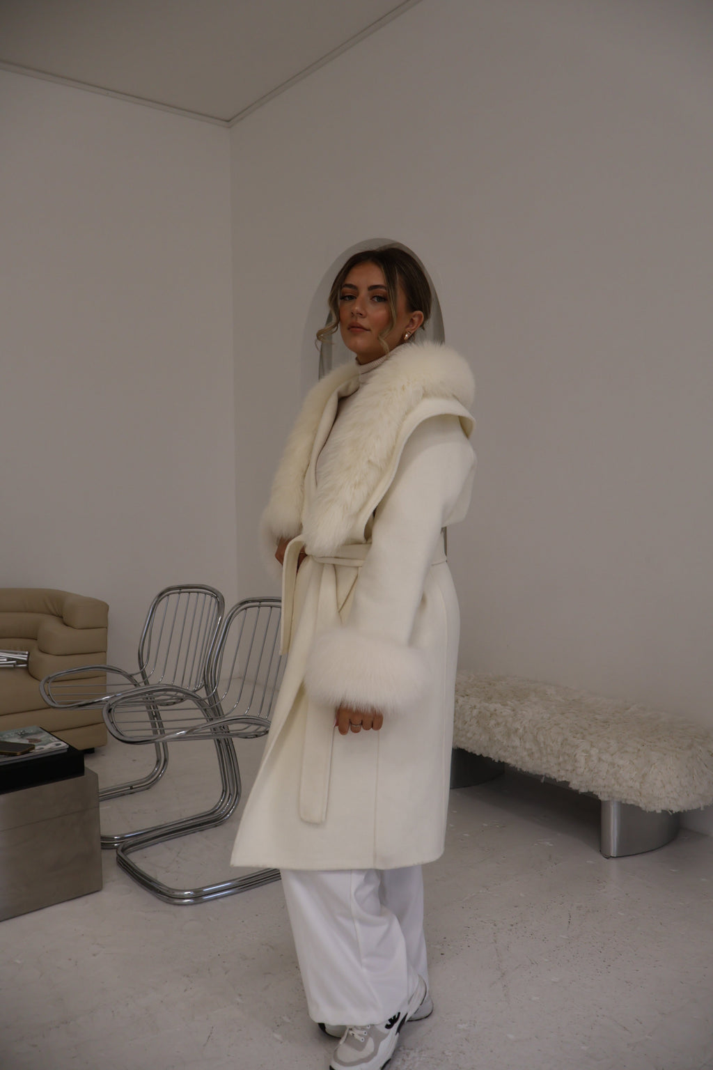 fur-collar-cuffs-long-cashmere-coat-dolcie-london