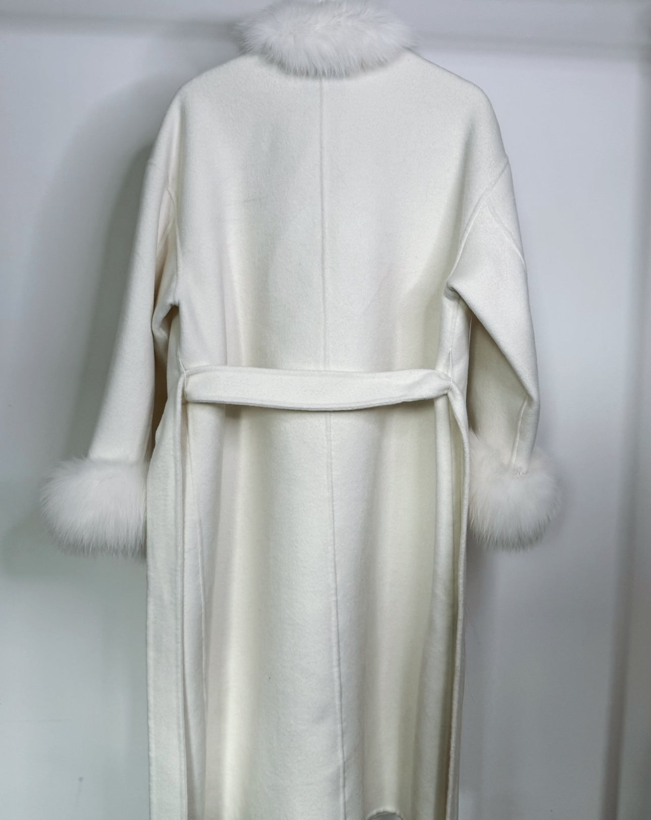 SAMPLE ITEM - Winter White Cashmere Coat UK10 | M | US6